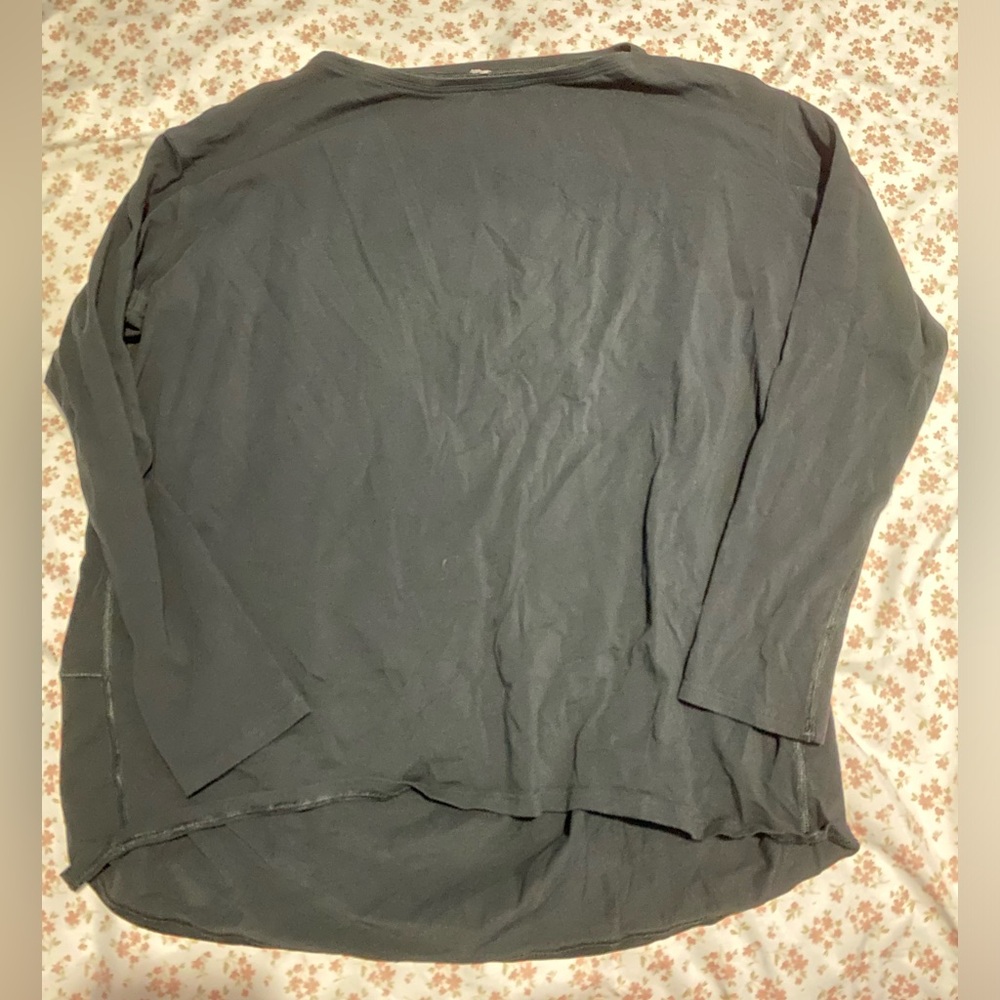 LULULEMON Long Sleeve